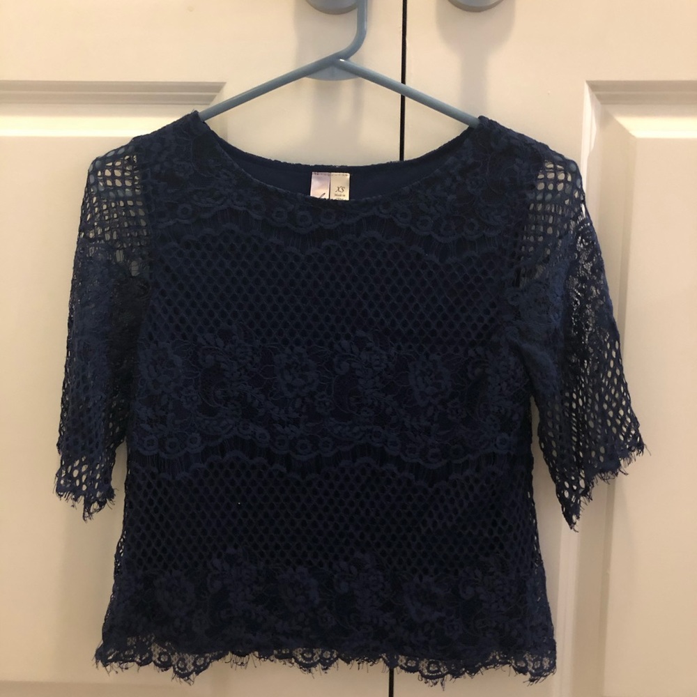 Blue lace top